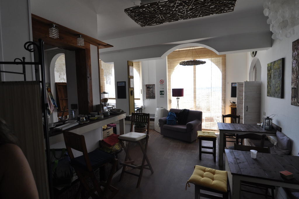 Plaza Beach Hostel Santa Croce Camerina Dış mekan fotoğraf
