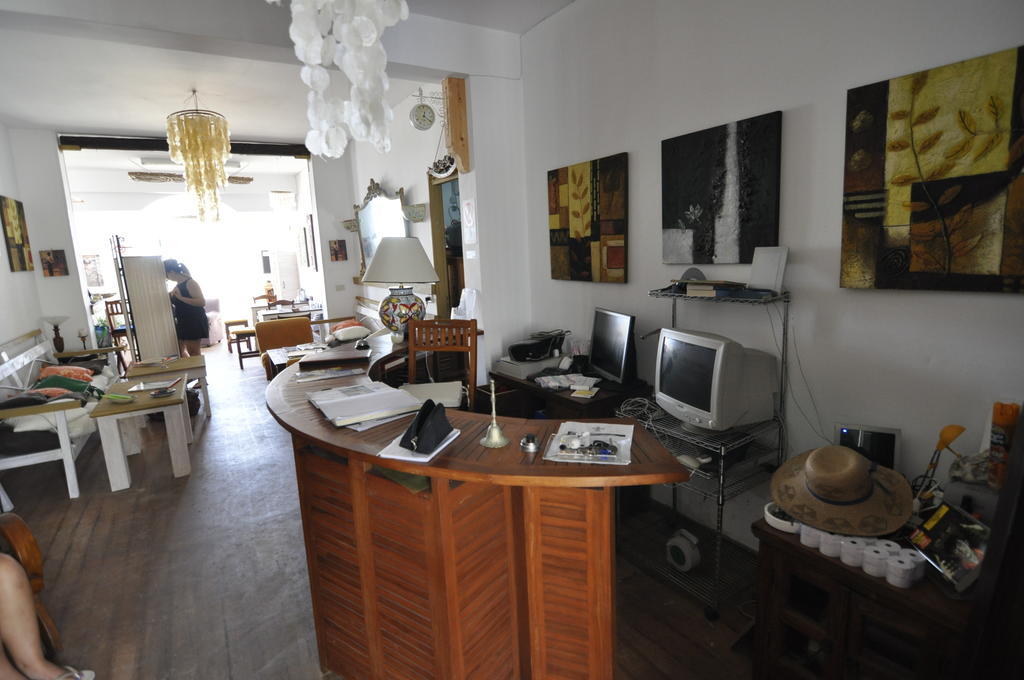 Plaza Beach Hostel Santa Croce Camerina Dış mekan fotoğraf